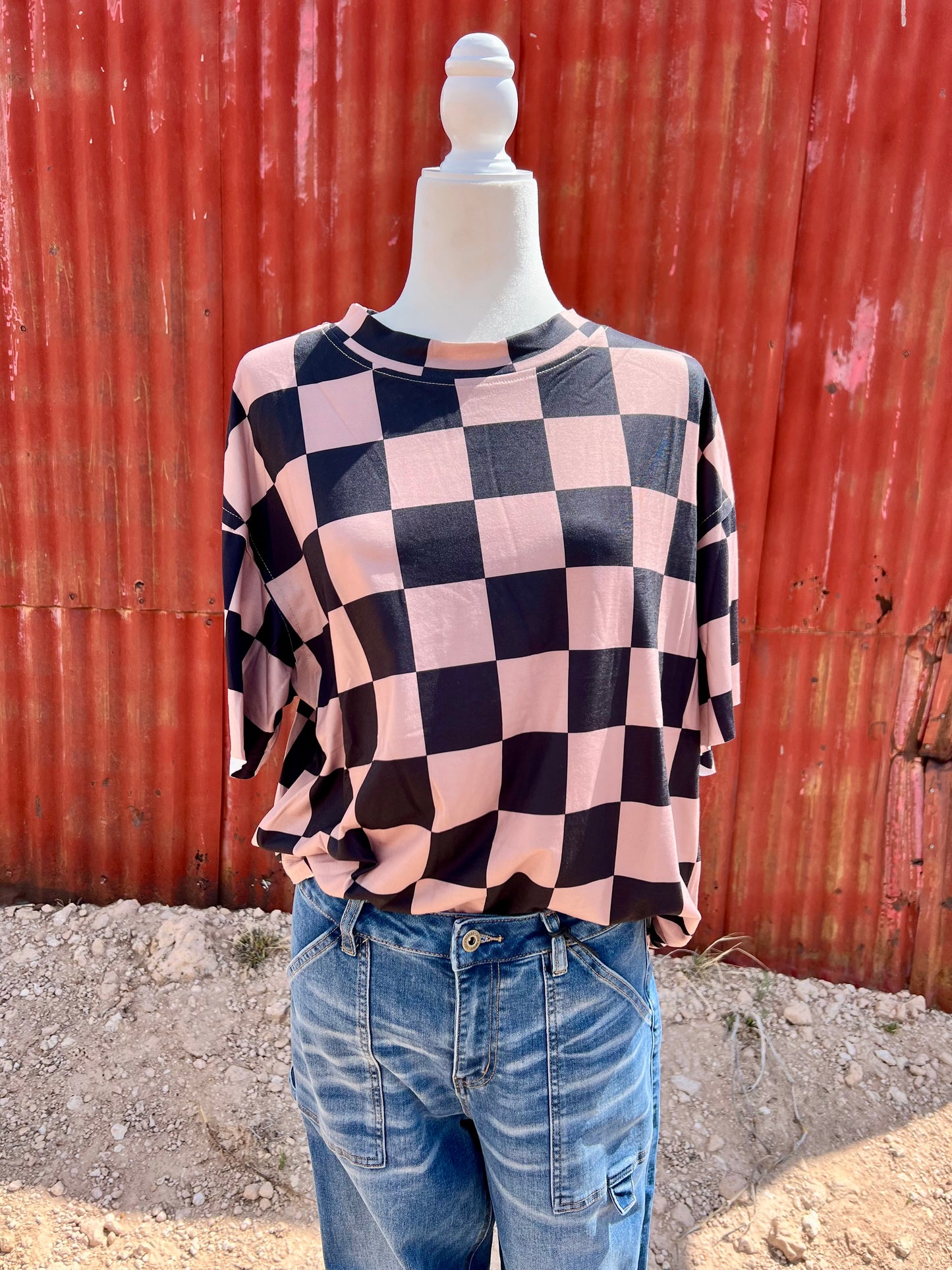 Checkered Boyfriend Top tan & black