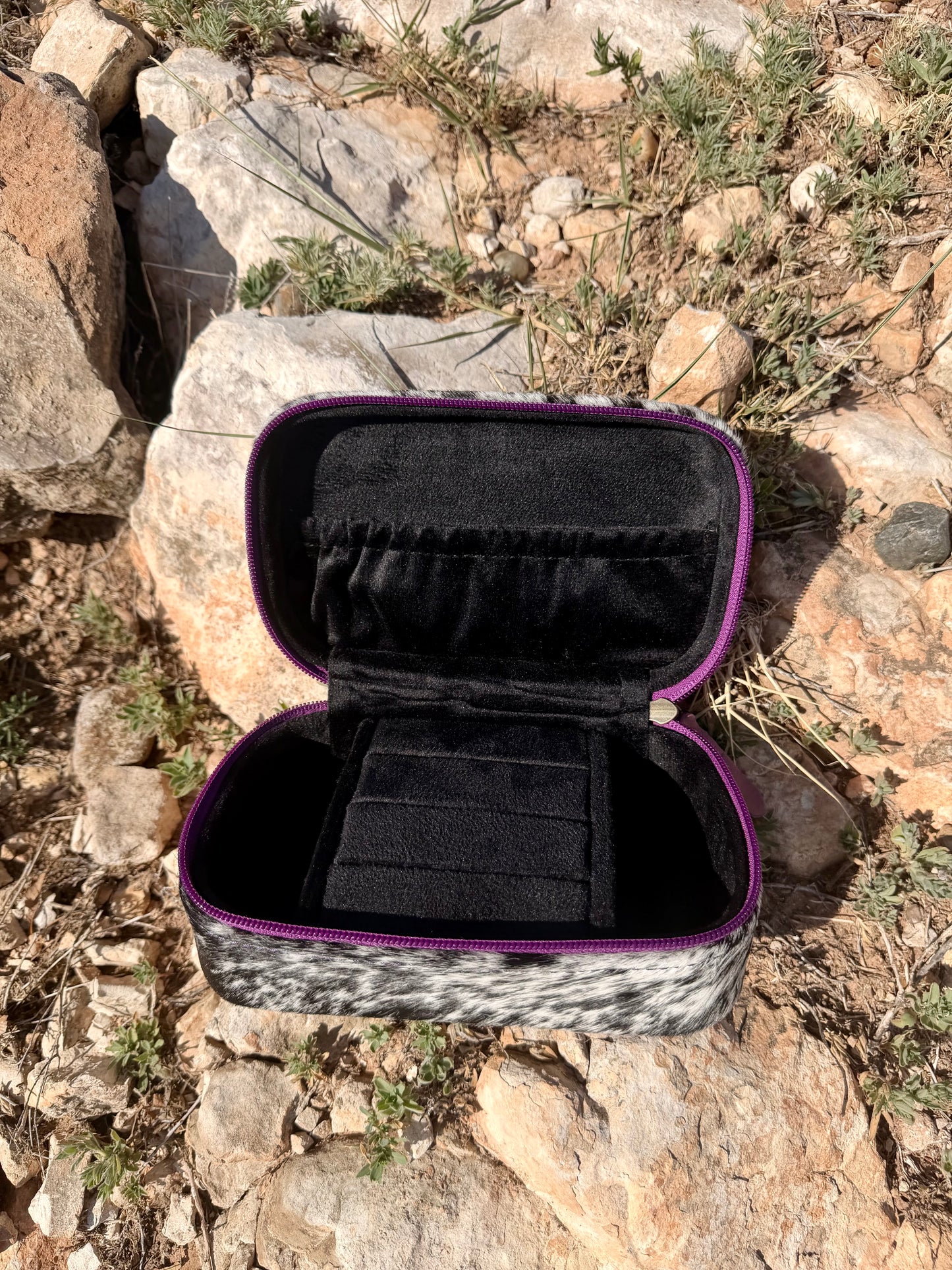 Tooled Purple Jewelry Travel Case