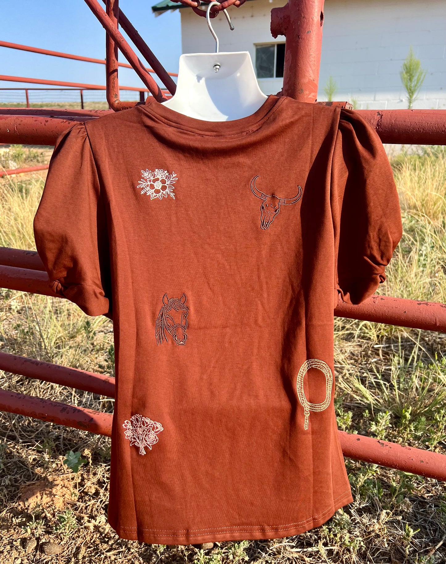 Western Embroidered Brown Puff Sleeve Top