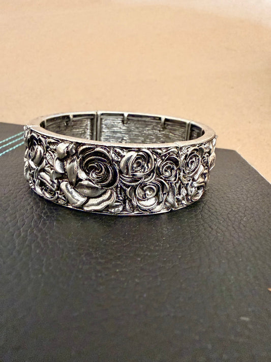 Flower Stretch Bracelet