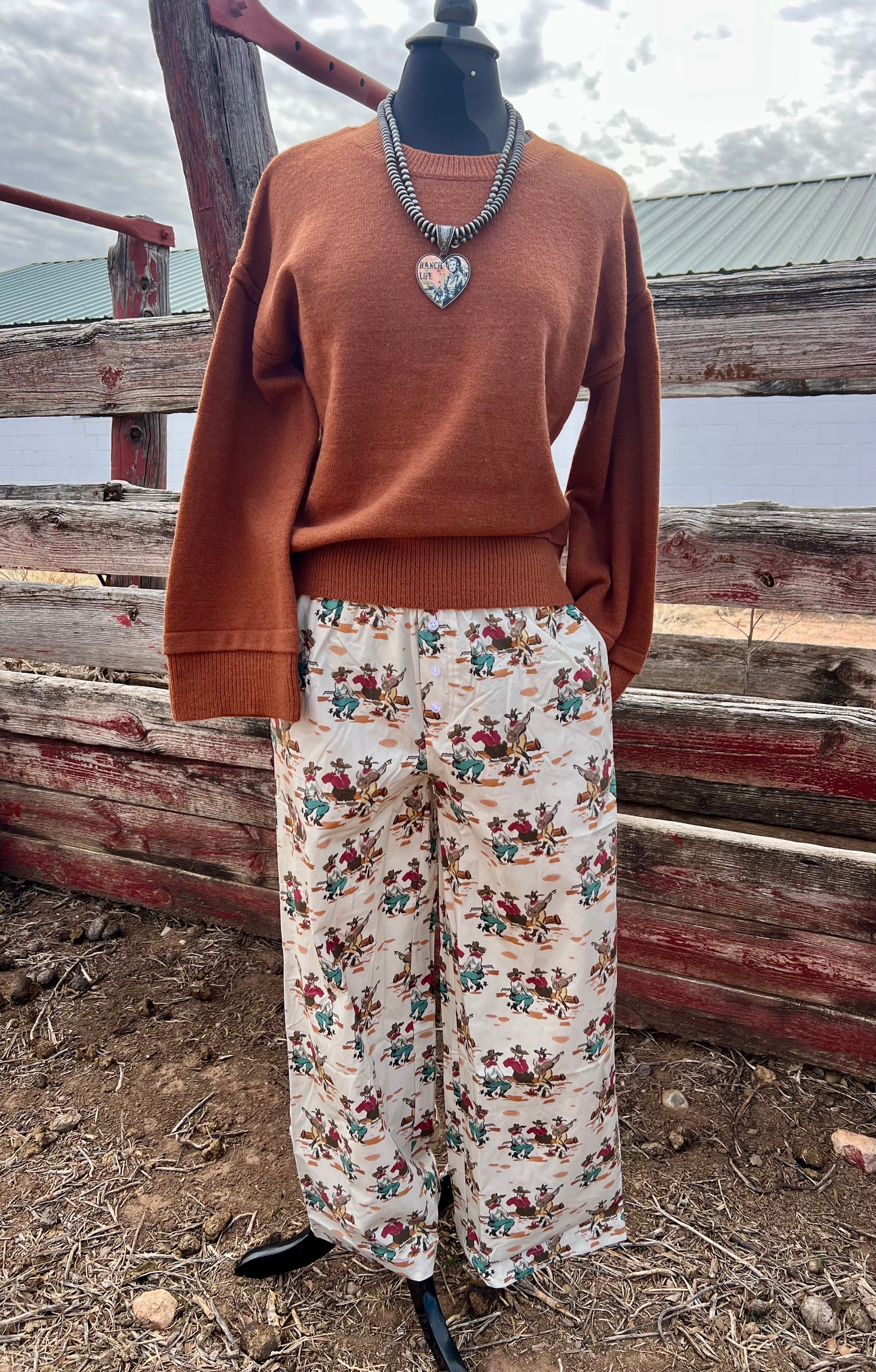 Wagon Wheel Boxer Pant
