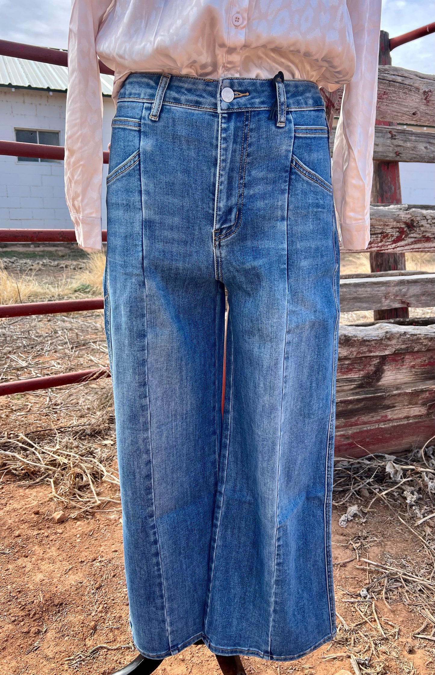 Mica Ankle Wide Leg Seamed Jeans