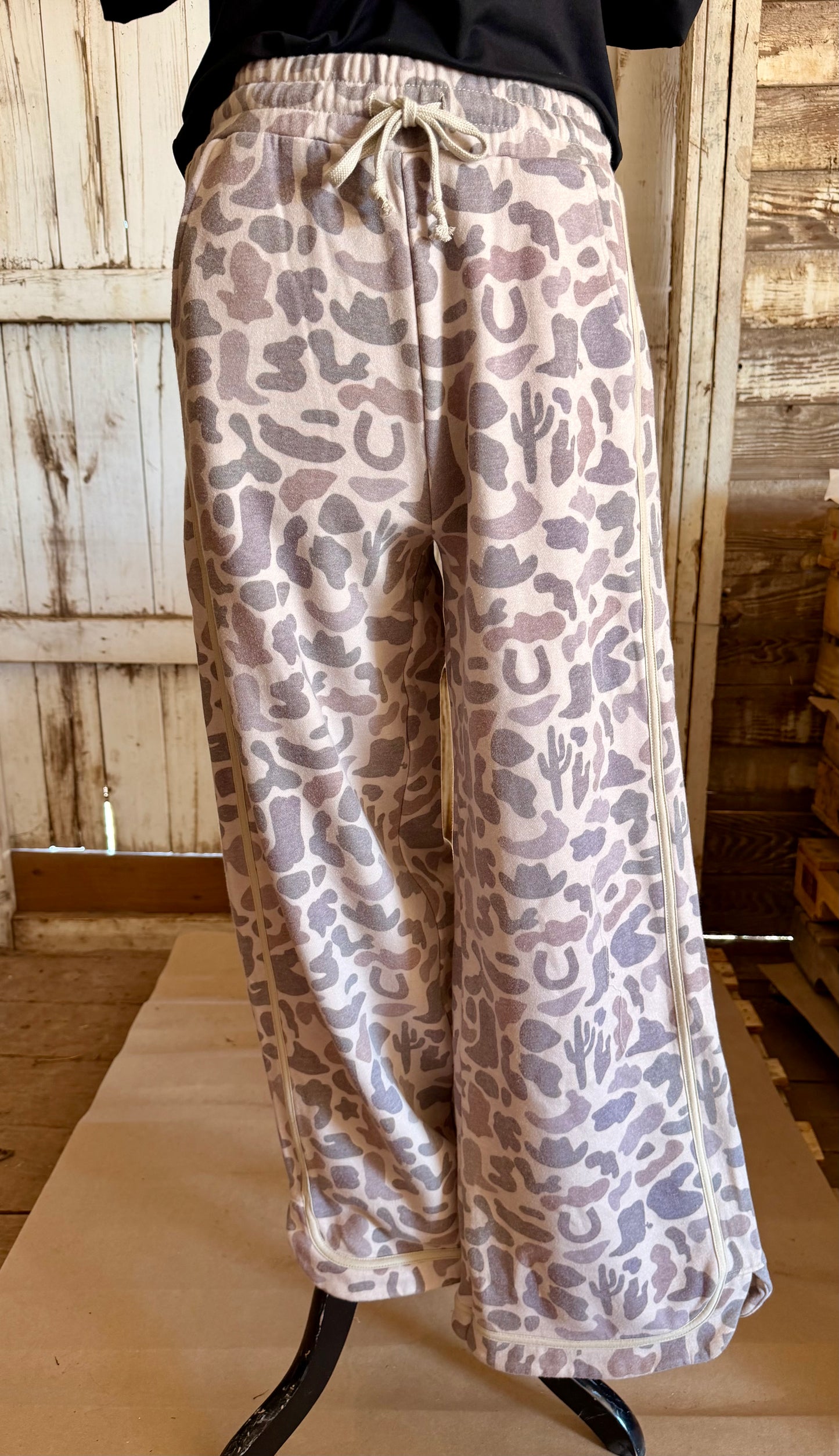 Western Camo Sweatpants