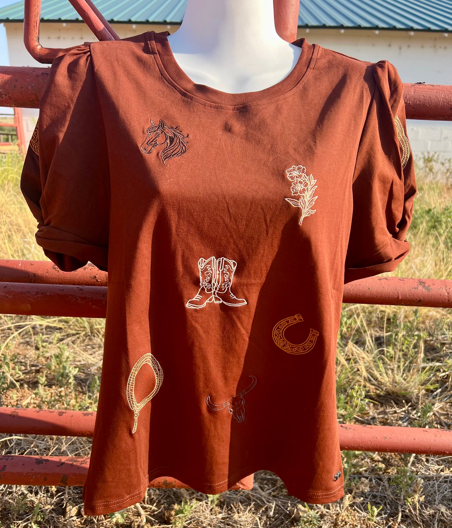 Western Embroidered Brown Puff Sleeve Top