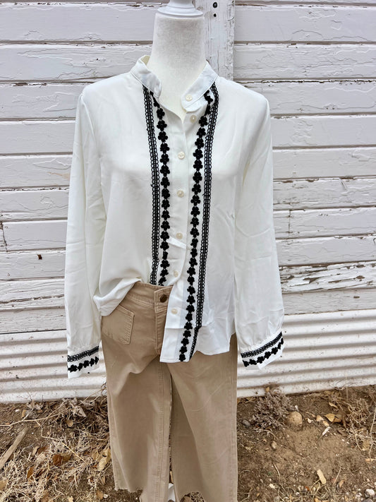 Western Embroidered Long Sleeve White Shirt