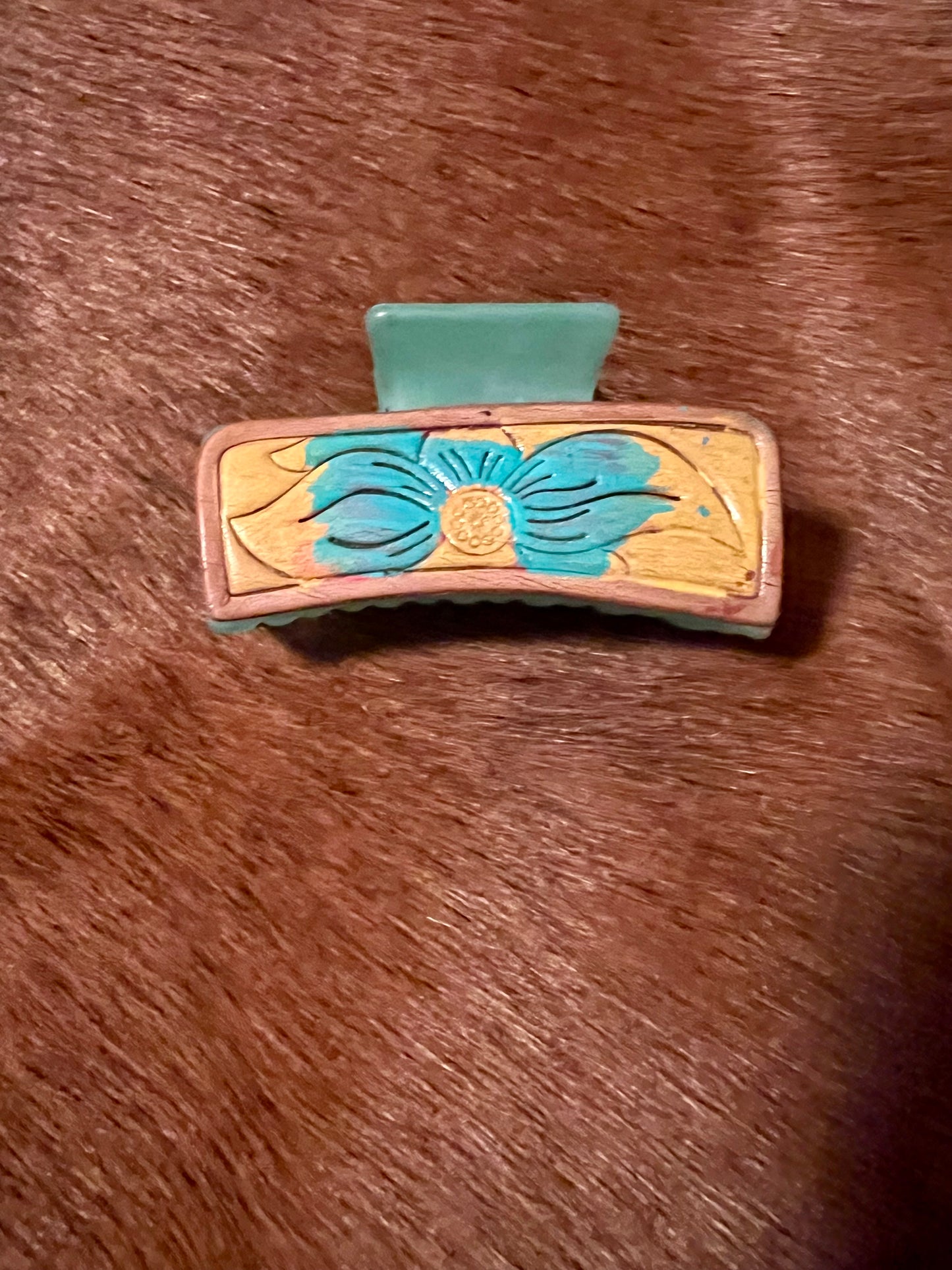 Medium Claw Clip
