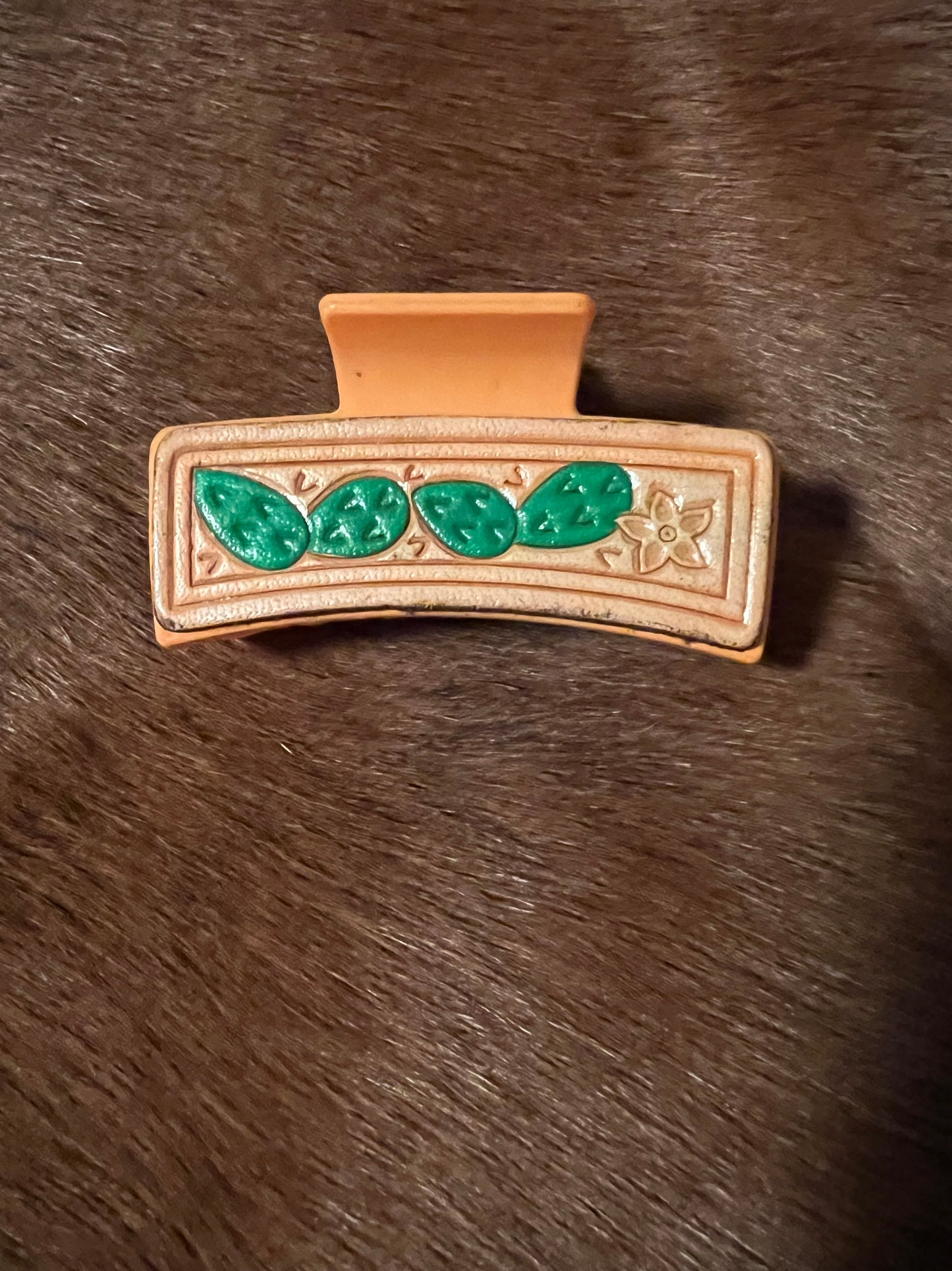 Medium Claw Clip