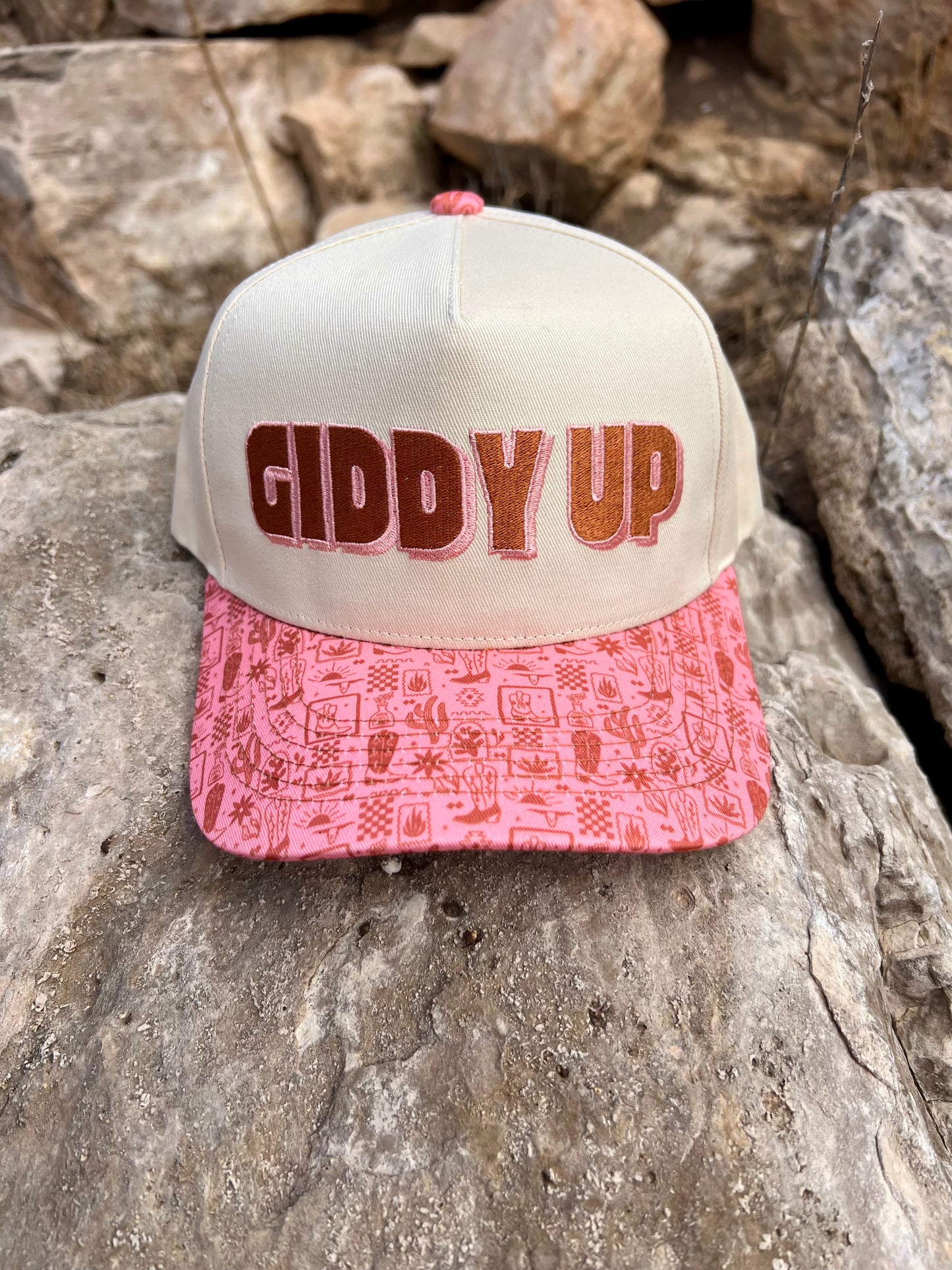 Caps