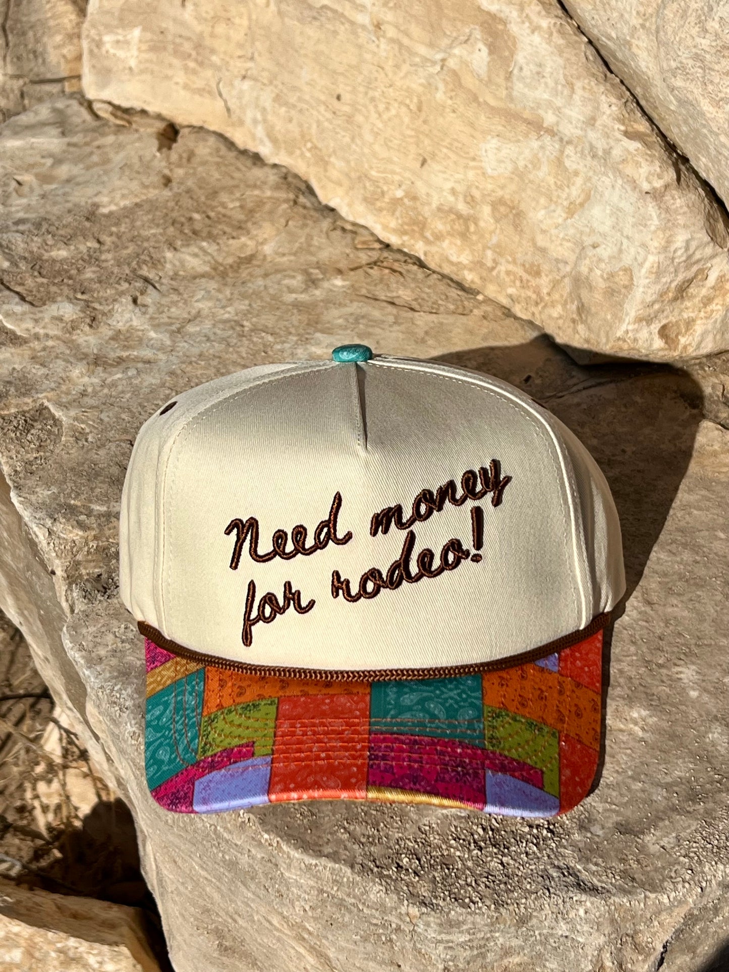 Caps