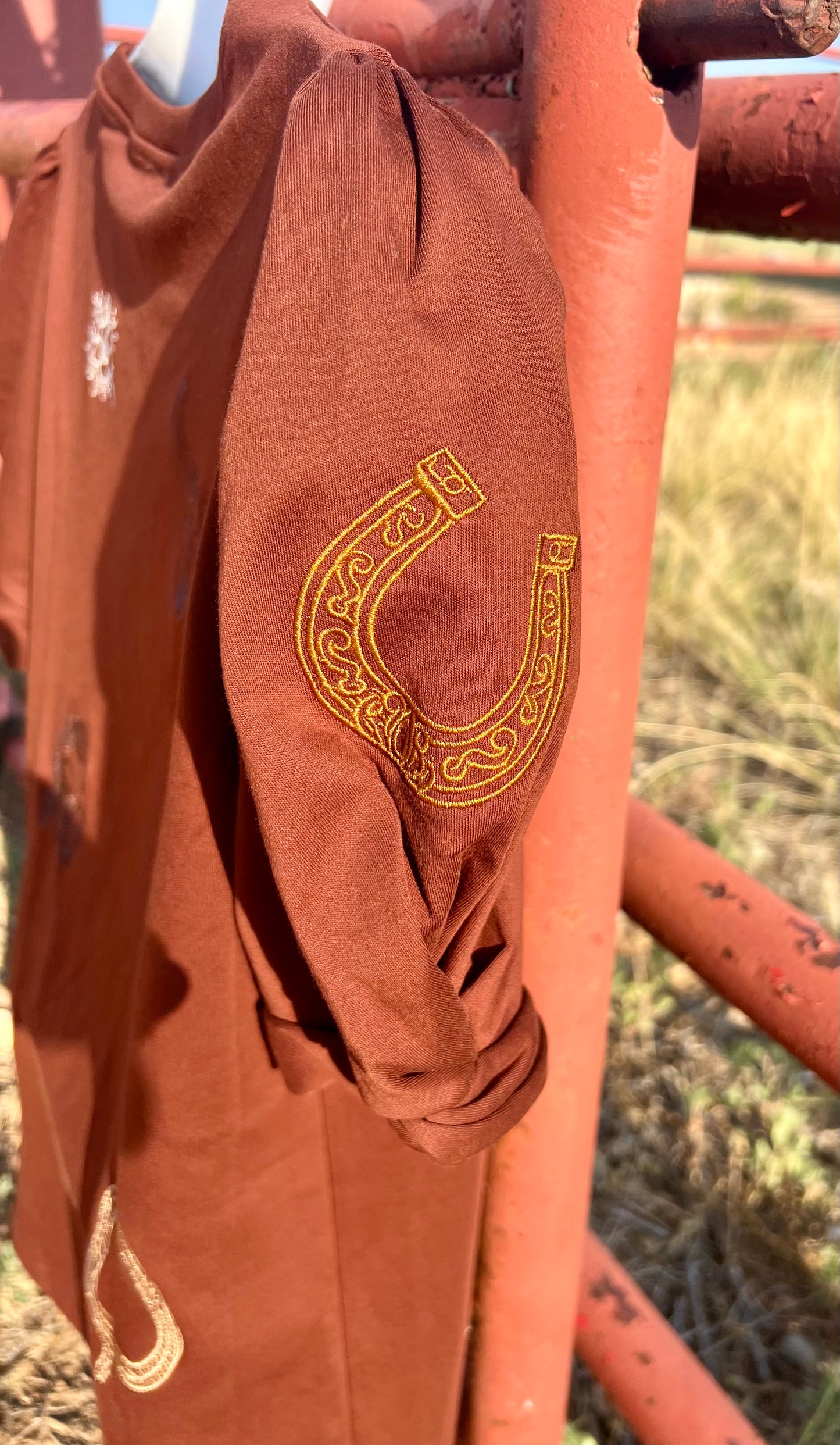 Western Embroidered Brown Puff Sleeve Top